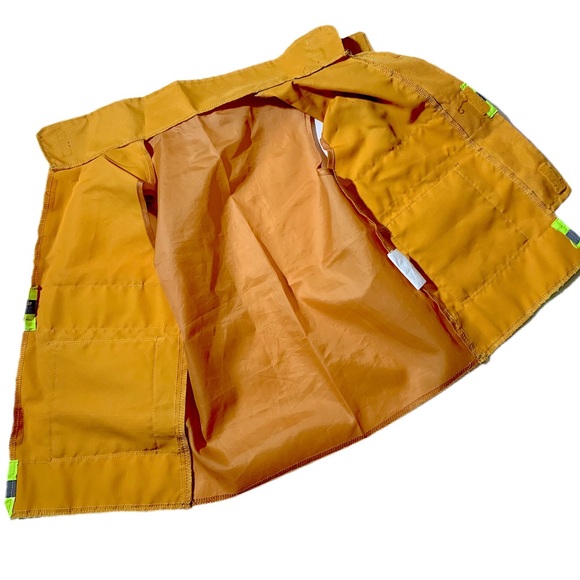 FIREMAN COSTUME 3pc - Picture 5 of 12